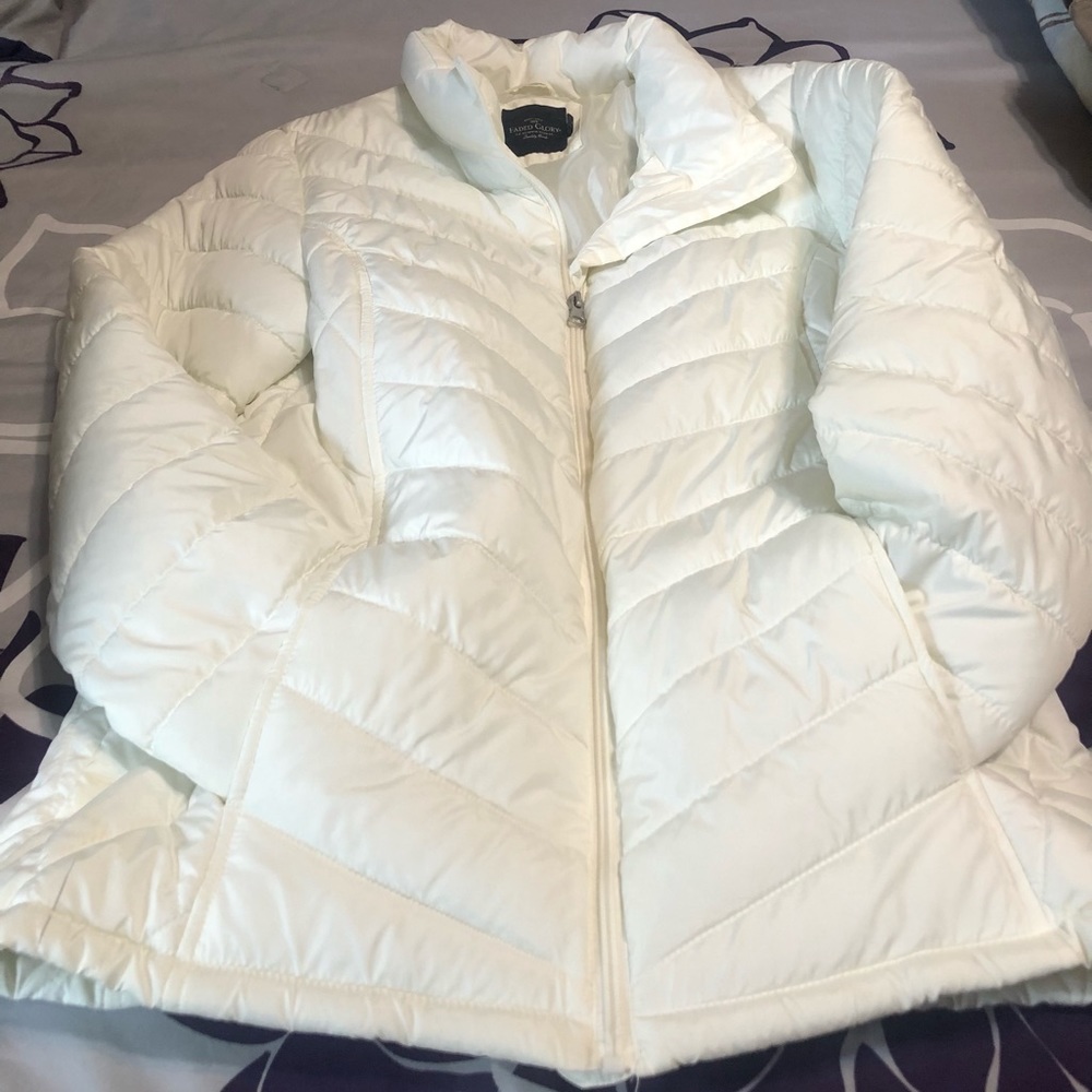 Faded Glory Lightweight Puffer jacket 🧥
